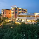 Il Castello 4* Terzigno