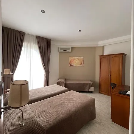 Отель Il Castello 4*