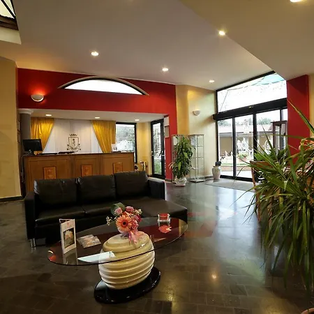 Отель Il Castello Terzigno