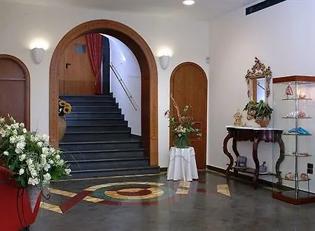 Il Castello Отель Terzigno