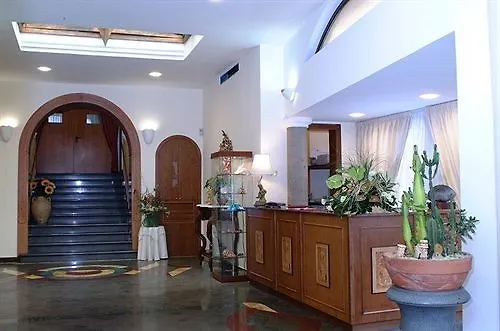 城堡酒店 酒店 4*