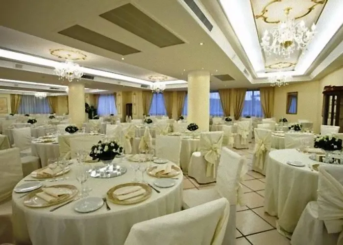 ホテル Il Castello 4*