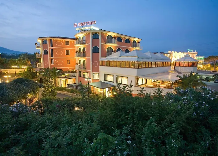 城堡酒店 4* Terzigno